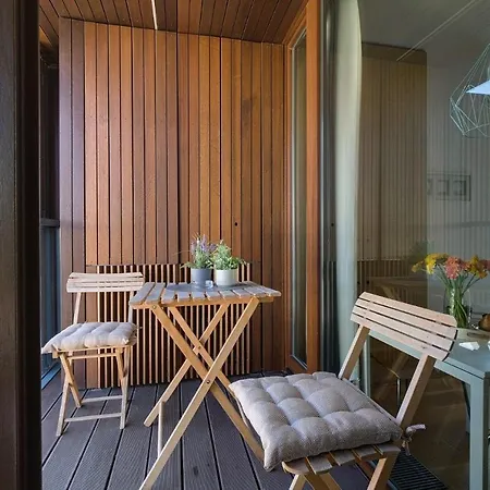 Kolejowa شقة فندقية 4*