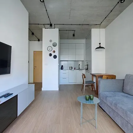 Kolejowa شقة فندقية وارسو