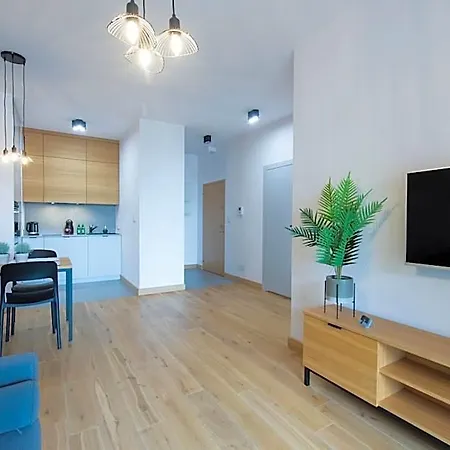 Kolejowa Lejlighedshotel 4*