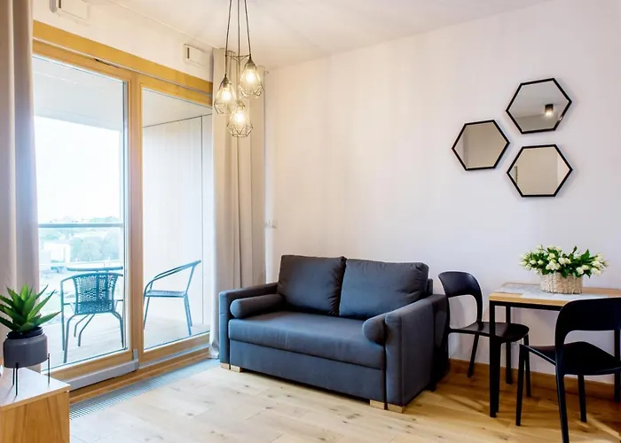 Kolejowa Aparthotel 4*