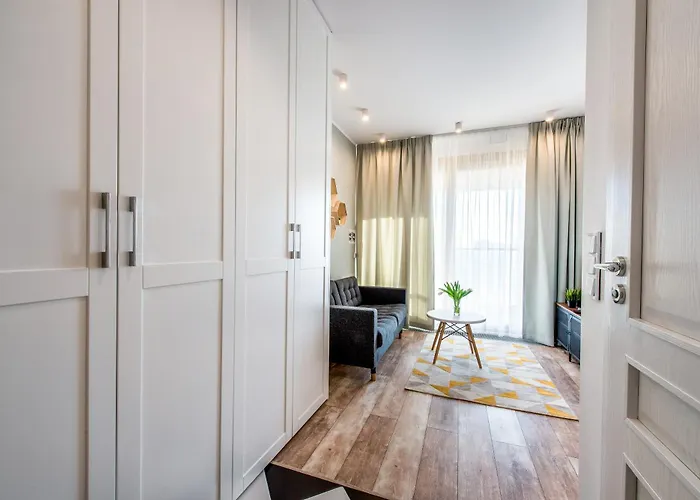 Aparthotel Kolejowa 4*