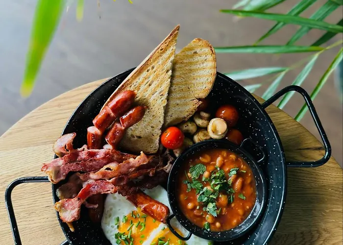 Kolejowa Aparthotel 4*