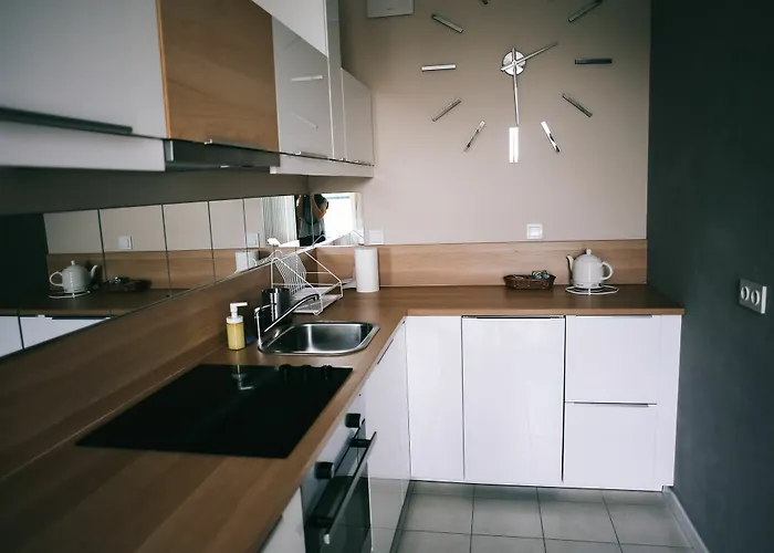 Aparthotel Kolejowa 4*