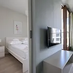 Aparthotel Kolejowa Warschau