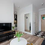Aparthotel Kolejowa Warschau