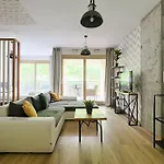 Kolejowa Aparthotel Warschau