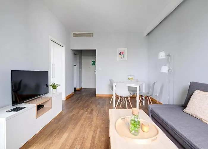 Aparthotel Kolejowa Warschau