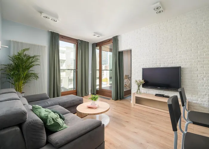 Aparthotel Kolejowa Warschau