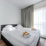 Kolejowa 4*