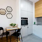 Aparthotel Kolejowa 4*