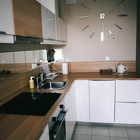 מלון דירות Kolejowa 4*